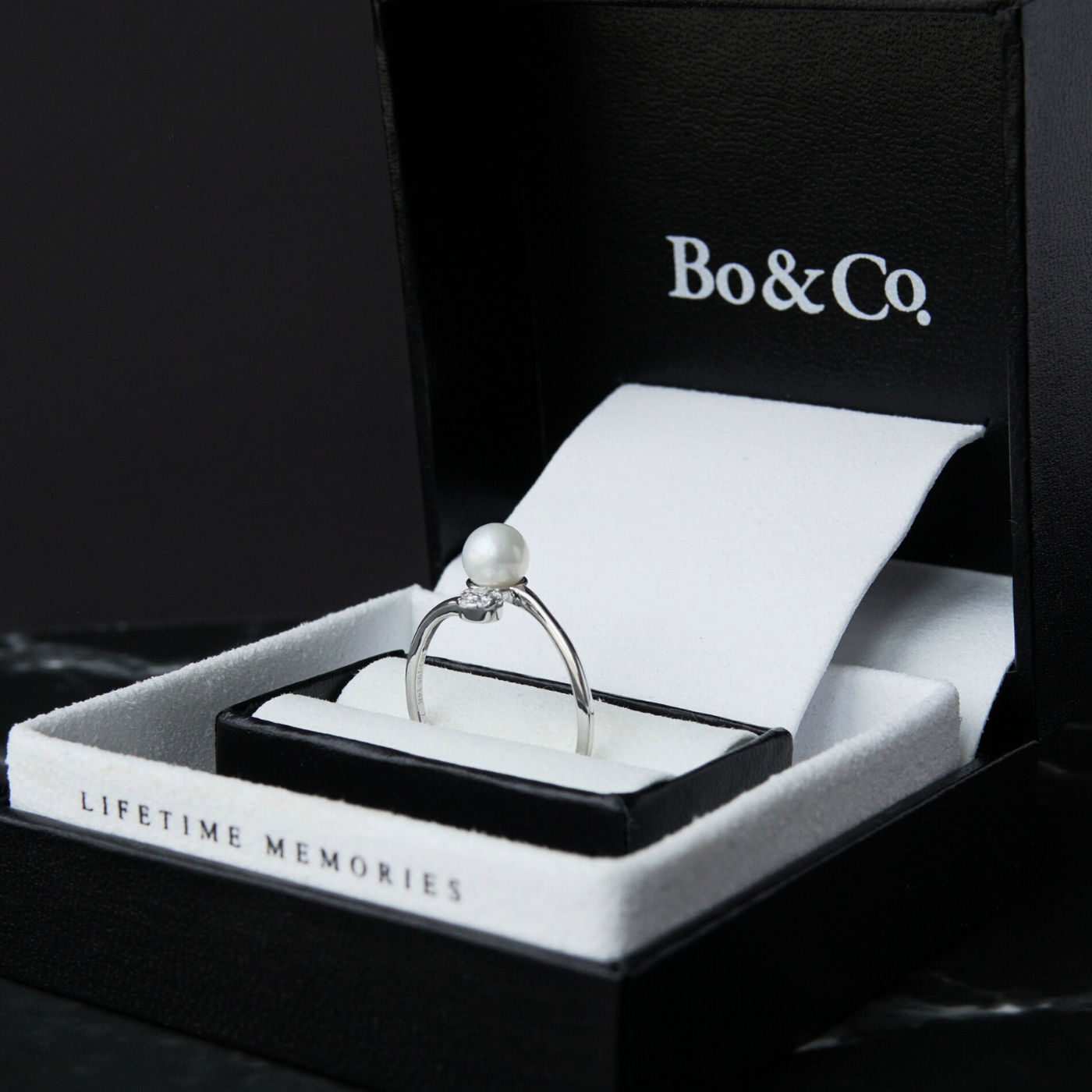 Anillo dama perla y diamante