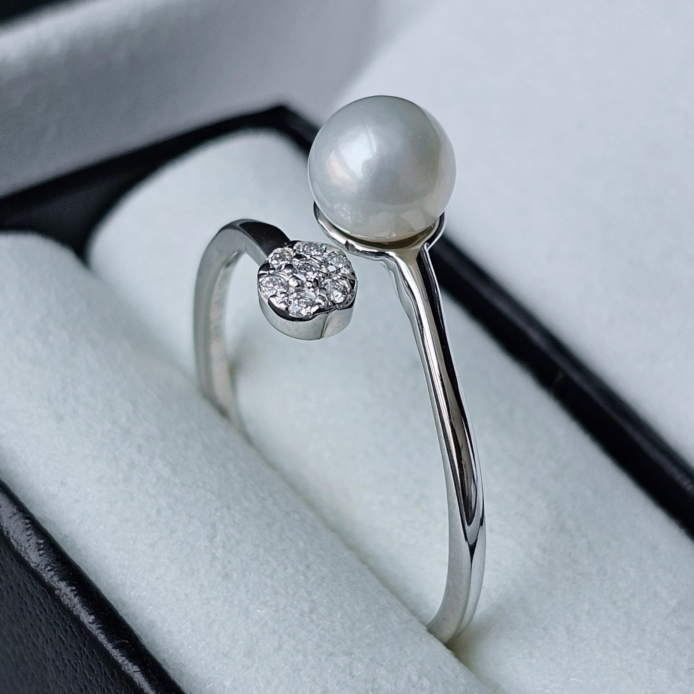 Anillo dama perla y diamante