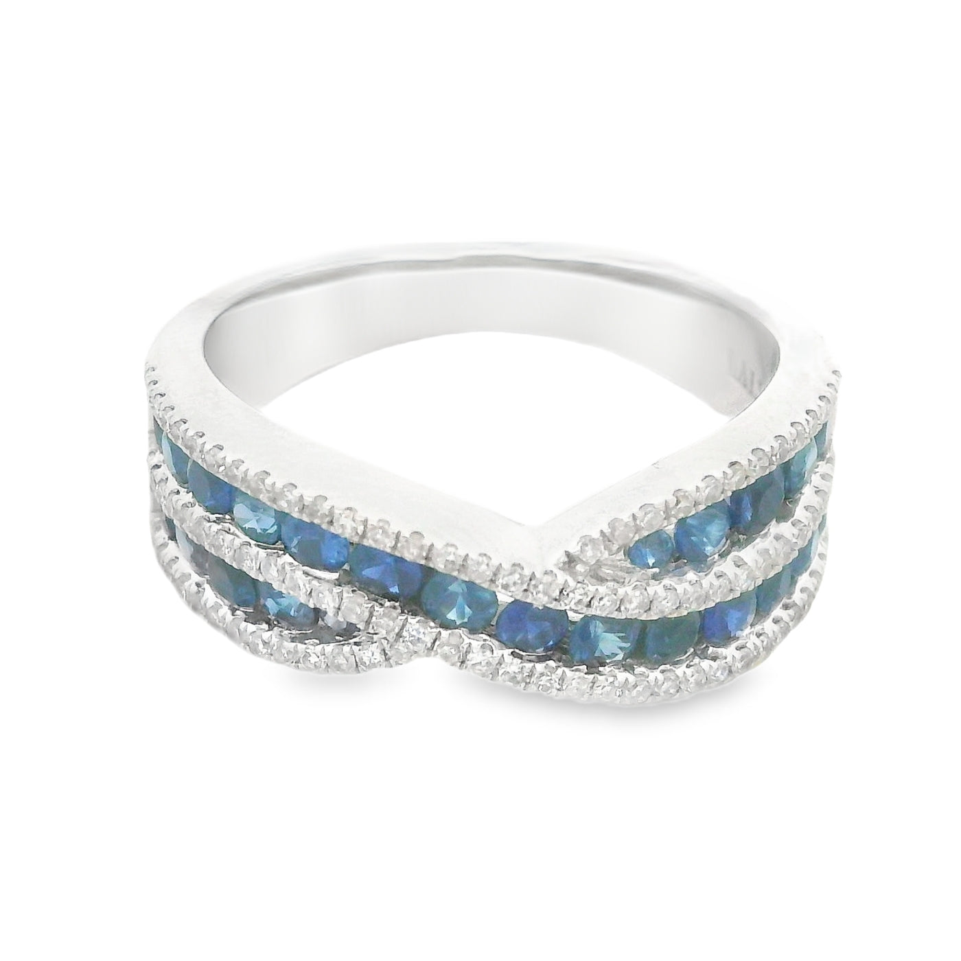 Anillo con 1.24 quilates de zafiro