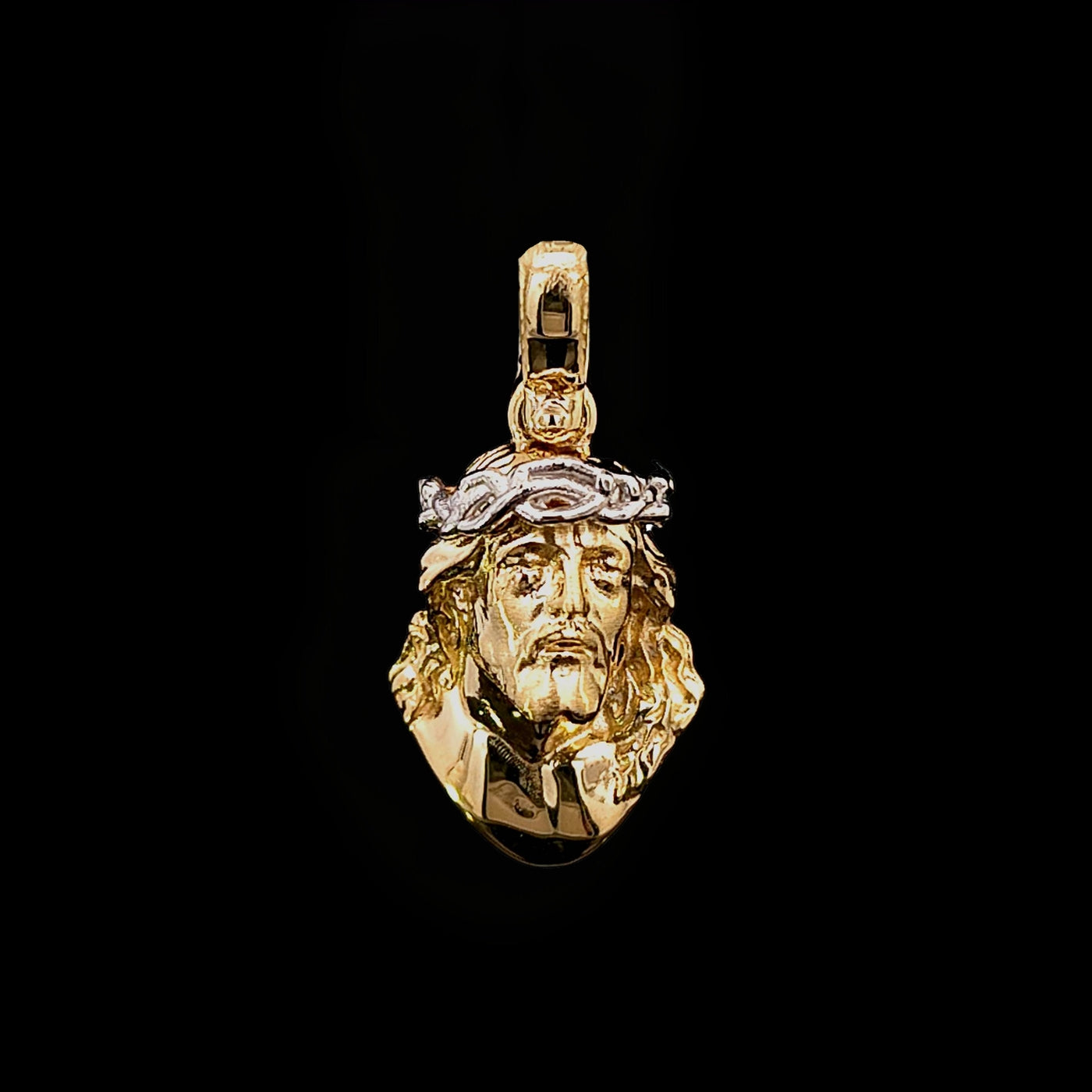 Dije rostro Cristo oro bicolor | Bo&Co