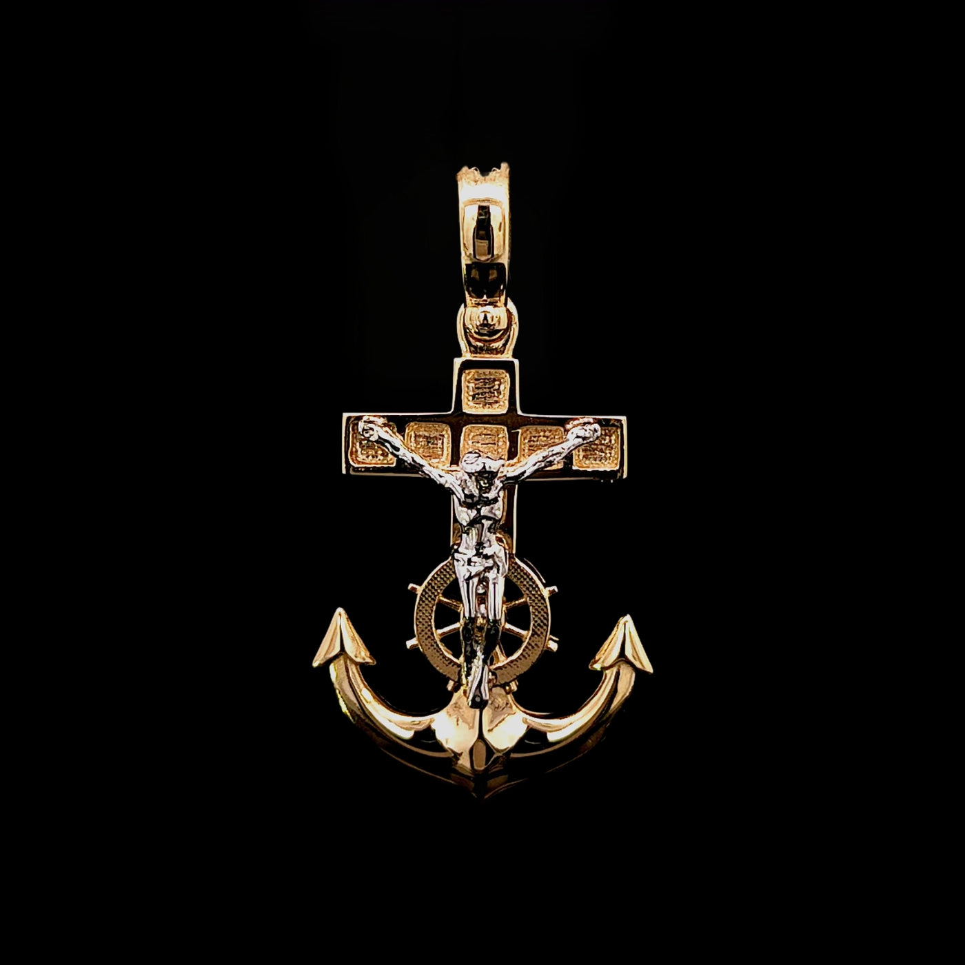 Dije Cruz con ancla grande | Bo&Co