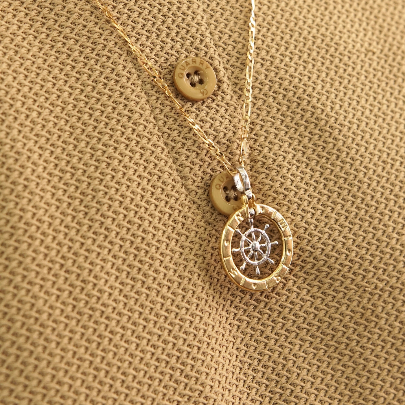 Dije Timón oro bicolor | Bo&Co