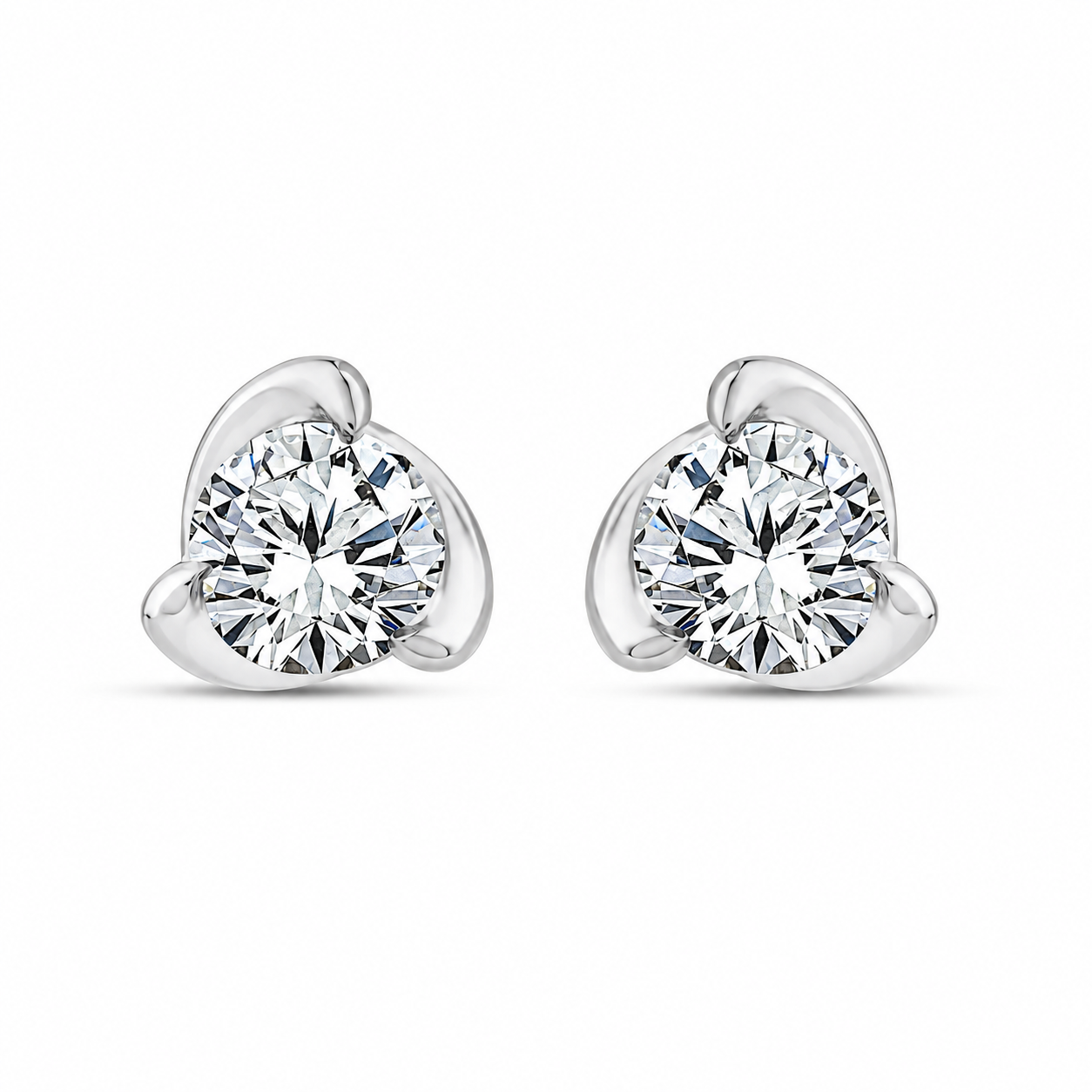 Aretes Oro Blanco Above Love