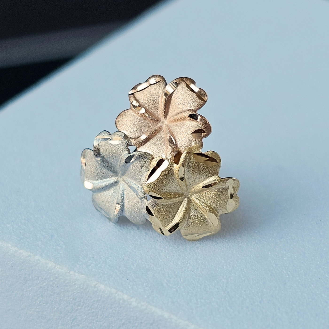 Aretes Flores oro florentino
