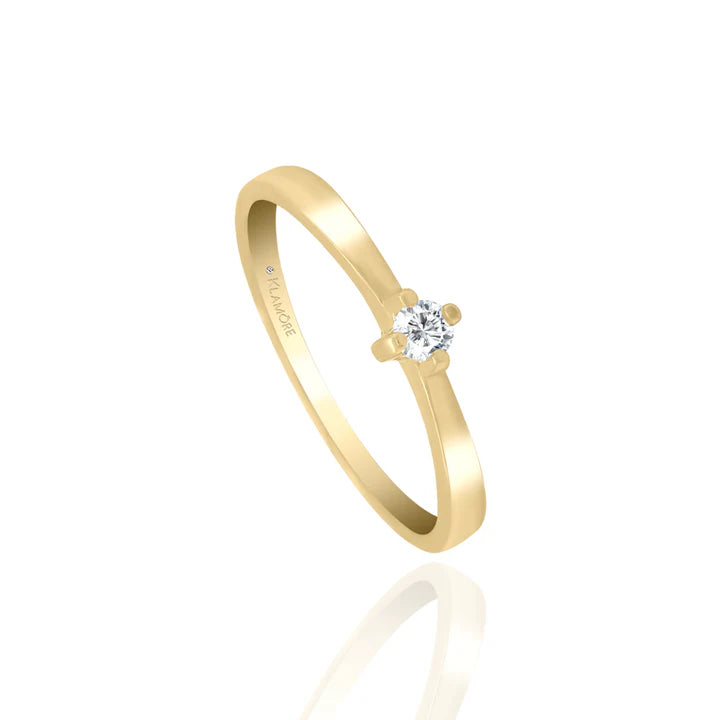 anillo de oro y diamante