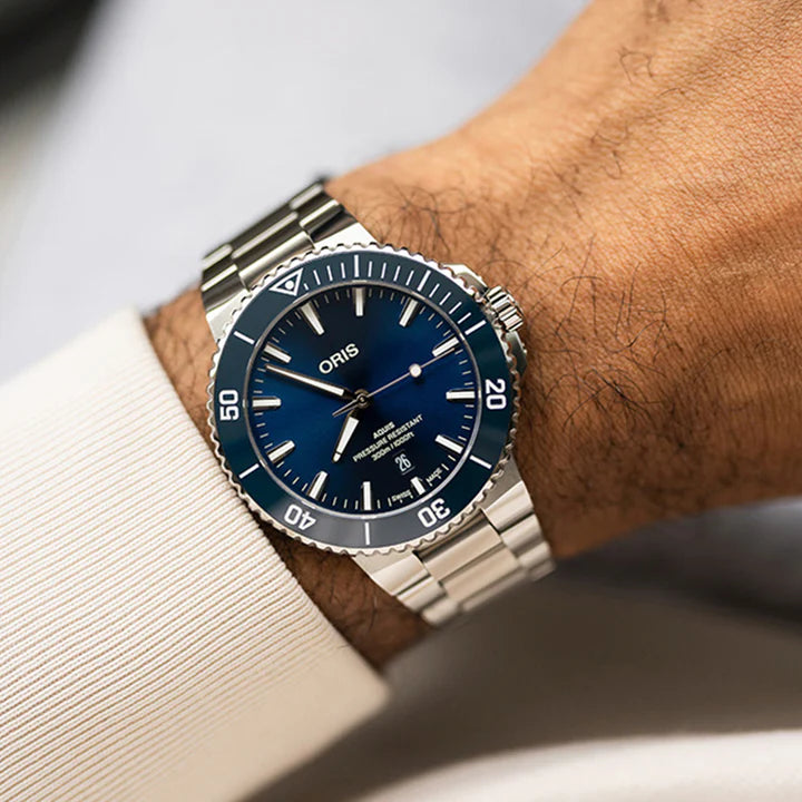 Reloj Oris Aquis Date 0173377894135-0782304PEB